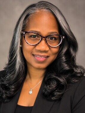 Meet your Posher, Shari
